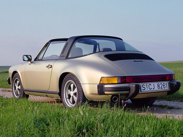 911 Carrera 3.0, 911 Carrera 3.0 targa (1976-77)