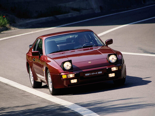 944 S (1987-88)