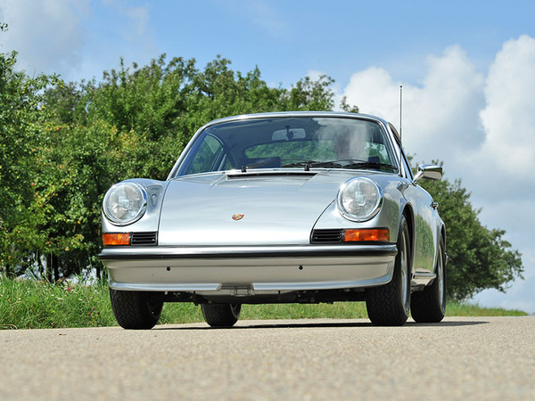 Revive the Passion – Porsche 911 Factory Restauration